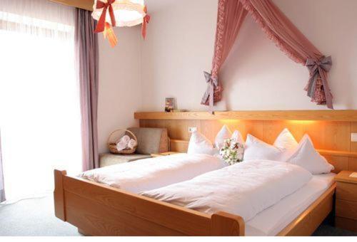 Residence Gruenwald Valles Chambre photo